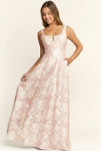 Cargar imagen en el visor de la galería, Korel Dress