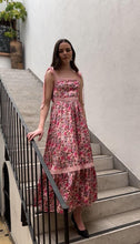Load image into Gallery viewer, Floreta Dress