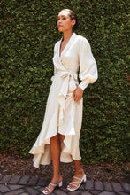 Load image into Gallery viewer, Casiopea Dress
