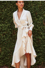 Load image into Gallery viewer, Casiopea Dress
