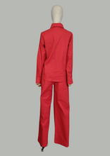 Load image into Gallery viewer, Set blusa y pantalon rojo con flores
