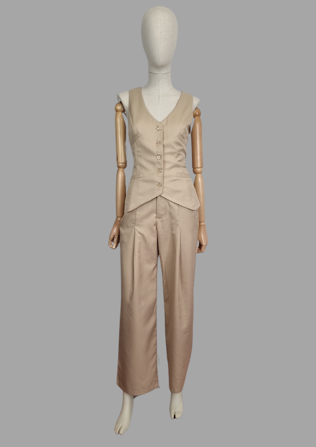 Set chaleco pantalon beige rayas blancas