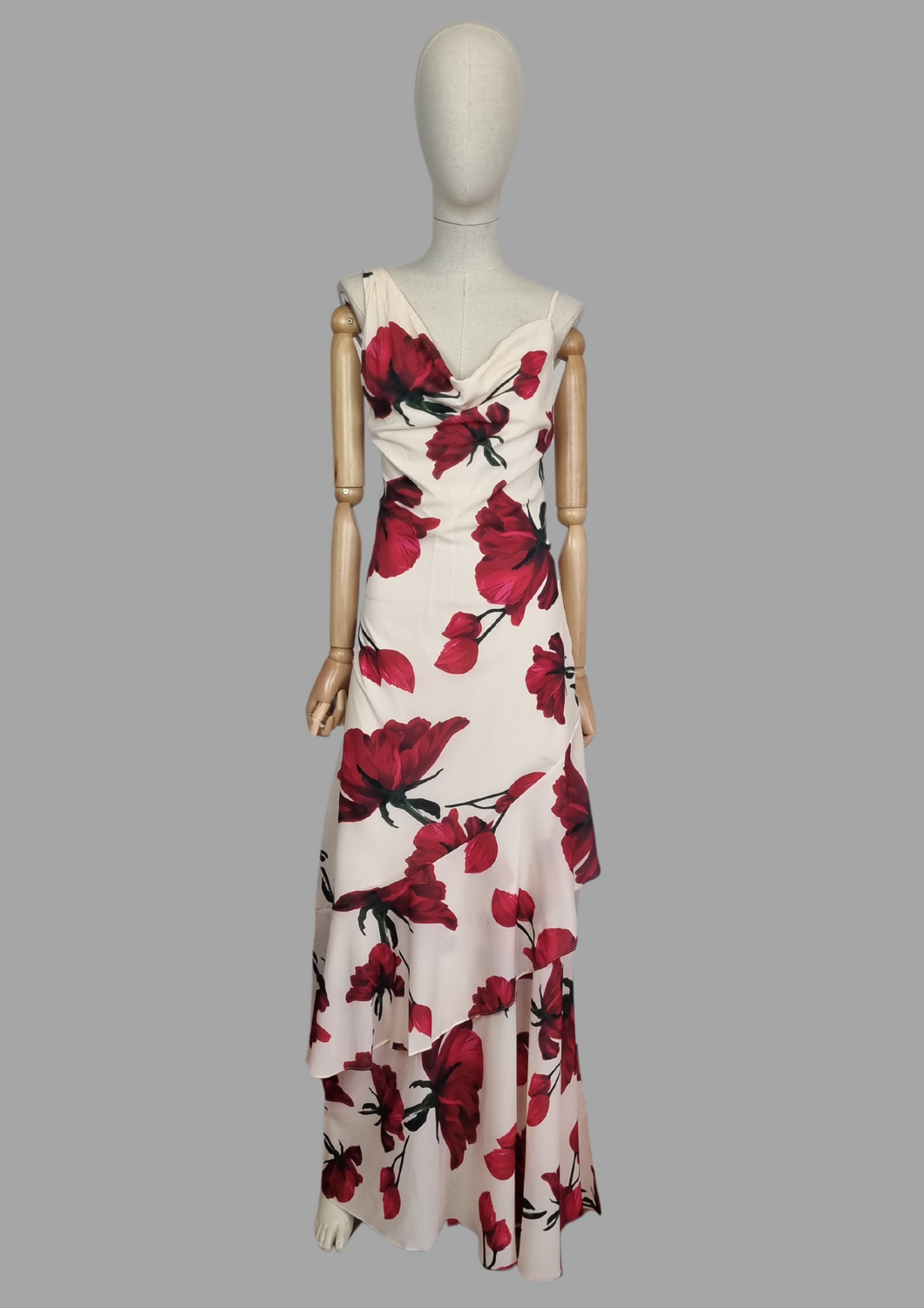 Maxi Vestido Blanco Flores Rojas Tirantes en Hombros