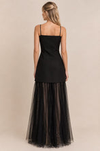 Cargar imagen en el visor de la galería, Malika Dress
