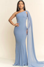 Load image into Gallery viewer, Solstice Maxi Dress
