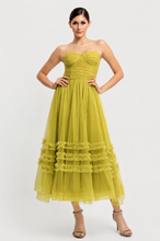 Cargar imagen en el visor de la galería, Elisa Lime Dress
