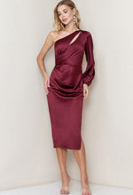 Cargar imagen en el visor de la galería, Burdeos Midi Dress
