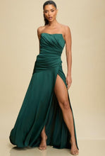 Load image into Gallery viewer, Hailey Dress
