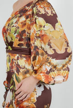 Load image into Gallery viewer, Moketta Dress
