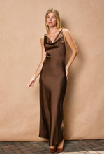 Load image into Gallery viewer, Kenna Dress
