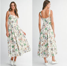 Load image into Gallery viewer, Midella Dress
