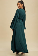 Load image into Gallery viewer, Boskea Dress
