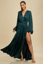 Load image into Gallery viewer, Boskea Dress
