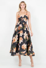 Load image into Gallery viewer, Florelle Midi Dress
