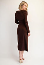 Load image into Gallery viewer, Helsa Midi Dress
