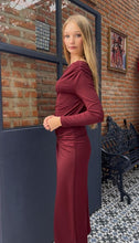 Load image into Gallery viewer, Merlot Midi Dress

