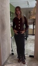 Load image into Gallery viewer, Sueter Cafe
