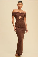 Load image into Gallery viewer, Mousse Maxi Dress
