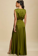 Load image into Gallery viewer, Alessia Dress
