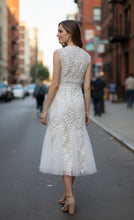 Cargar imagen en el visor de la galería, Arlyse White Dress
