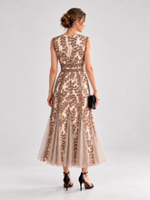 Cargar imagen en el visor de la galería, Arlyse Moka Dress
