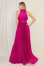 Load image into Gallery viewer, Vestido Formal Fucshia Brillos en Cuello
