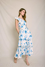 Load image into Gallery viewer, Nyra Maxi Dress

