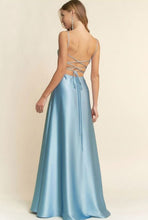 Cargar imagen en el visor de la galería, Nari Nari Dress
