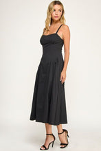 Cargar imagen en el visor de la galería, Rumpleteaze Dress
