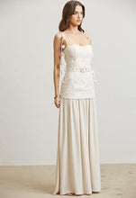 Cargar imagen en el visor de la galería, Arielle Dress
