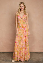 Cargar imagen en el visor de la galería, Soria Dress
