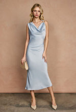 Cargar imagen en el visor de la galería, Sienna Blue Dress
