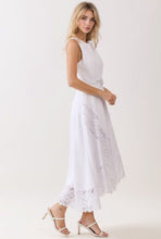 Cargar imagen en el visor de la galería, Ross White Dress
