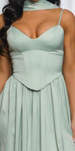 Cargar imagen en el visor de la galería, Lyssia Dress

