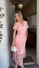 Cargar imagen en el visor de la galería, Arielle Dress

