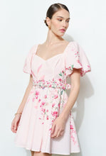 Cargar imagen en el visor de la galería, Ariette Pink Dress
