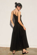 Cargar imagen en el visor de la galería, Roxana Black Dress
