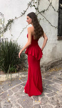 Cargar imagen en el visor de la galería, Ruvy Maxi Dress
