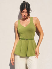 Cargar imagen en el visor de la galería, Olive Blouse
