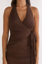 Cargar imagen en el visor de la galería, Olissia Brown Dress
