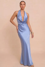 Cargar imagen en el visor de la galería, Mireth Blue Dress
