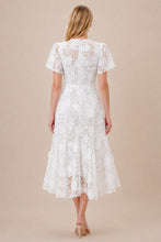 Cargar imagen en el visor de la galería, Crizz White Dress
