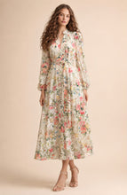 Cargar imagen en el visor de la galería, Bernadette Dress
