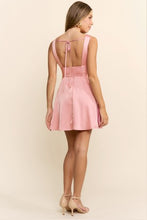 Cargar imagen en el visor de la galería, Brienne Mini Dress
