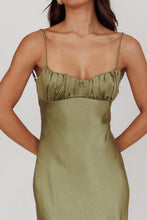 Cargar imagen en el visor de la galería, Lysa Dress
