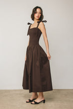 Cargar imagen en el visor de la galería, Eveline Dress
