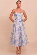 Cargar imagen en el visor de la galería, Ginna Dress
