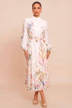 Cargar imagen en el visor de la galería, Iliana Dress
