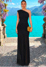 Cargar imagen en el visor de la galería, Mandie Dress
