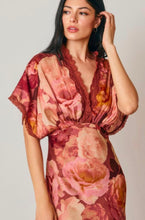 Cargar imagen en el visor de la galería, Yolet Dress
